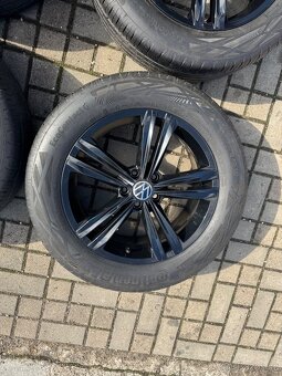 ORIGINÁL Alu Volkswagen TIGUAN Sebring R18, 5x112 - TOP - 3