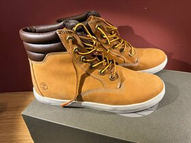 Prodám zimní boty Timberland vel. 38,5 NOVÉ - 3