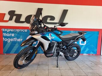 CF MOTO MT-X 800 - 3