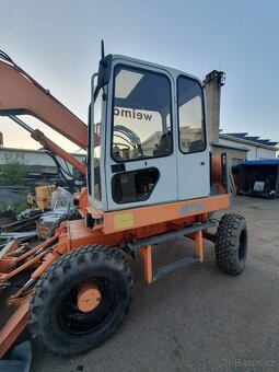 Kolový bagr Weimar M 700 - 3