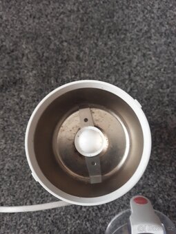 NABÍZÍM KUCHYNSKÉ MIXÉRY ZN. DE GUSTO 220 V. - 3