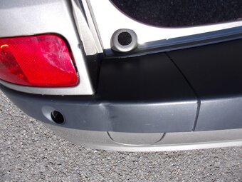 8200582944 Zadní nárazník Renault Clio III Grandtour - 3