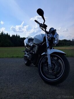 Honda Hornet CB 600F - 3