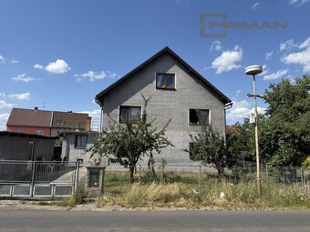 Prostorný dům v České Lípě k rekonstrukci – skvělá investičn - 3