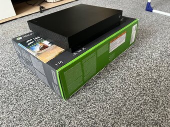 Xbox one X 1TB - 3