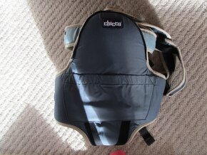 Pěkný nosič pro miminko zn. Chicco, od 2-8 měsíců - 3