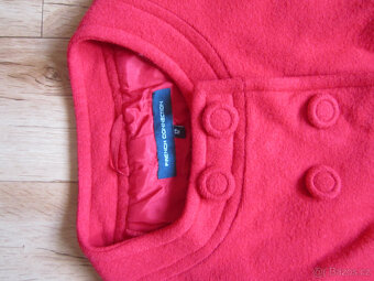 Sytě červený zimní kabát vel. M/38, 100% vlna - 3