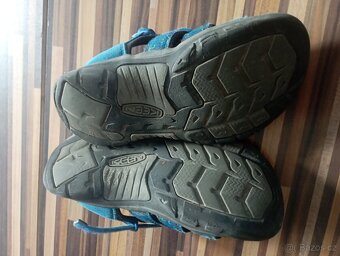 Keen sandály vel 34 - 3