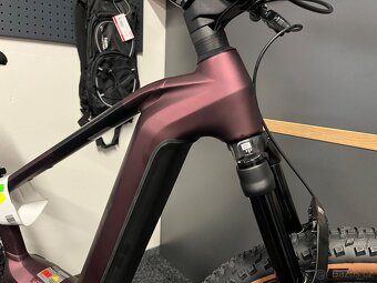 CUBE Reaction Hybrid SLX 750 vel. S 2024 NOVÉ FOX Rubyred - 3