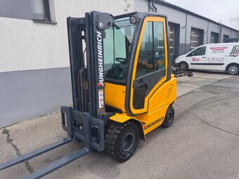 Jungheinrich DFG 20 diesel 2t triplex 4,4m kabina - 3