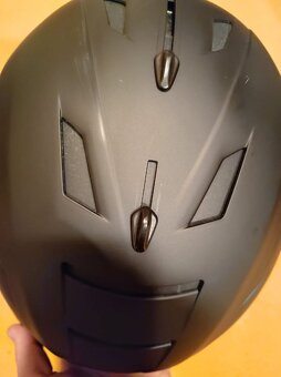 lyžařská helma ATOMIC 59-62 jako nová - 3