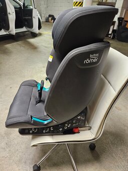 Autosedačka Britax Romer Evolvafix Midnight Grey - 3