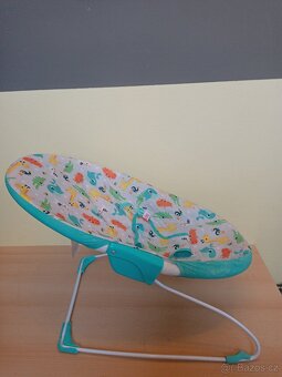 Lehátko pro kojence - 3