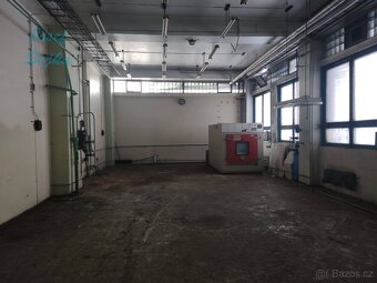 Skladové prostory, Adamov, 200m2 - 5000m2 - 3