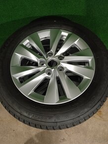 NOVE zimni alu 205/60/16 5x112 octavia - 3