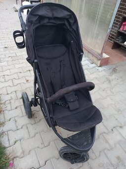 Prodám sportovní kočárek - 3