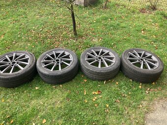 Kola Borbet V anthracite R17 5x112 et54 - 3