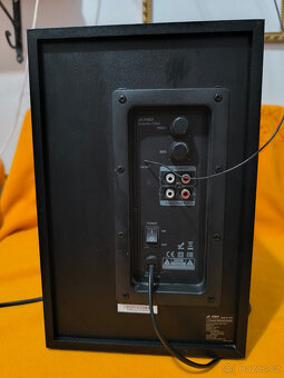 Fenda F380X - 3
