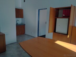 pronájem kanceláře Střelice - 3