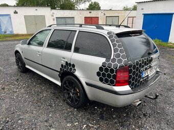 Prodám octavii 1, 1,9TDi, 74kw, 4x4, RS vzhled, R17 - 3
