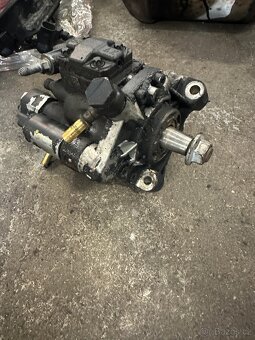 Náhradní díly motoru 1.5dci 81kw K9K780 Renault - 3