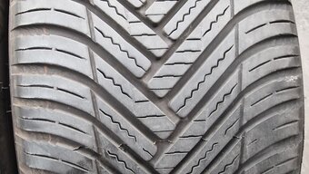 Celoroční pneu 205/50/17 Hankook - 3