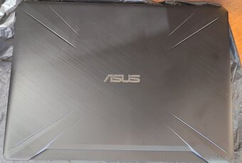 Herní notebook Asus TUF Gaming FX505DV RTX 2060, Ryzen 7 375 - 3