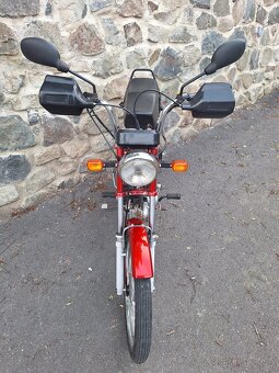 Moped Hero Gizmo Majestic 2004 - 3