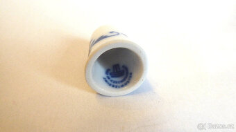 T007a_ Náprstek, cibulák, porcelán, retro - 3