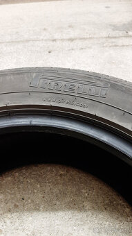 235/55 R18 - 3