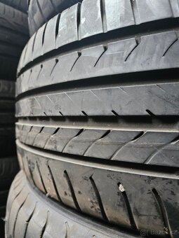 215/50R17 95W EfficientGrip GOODYEAR - 3