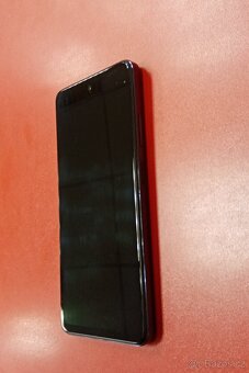 Infinix Hot 40i 8GB/256GB - 3