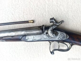 Prodám historickou perkusní brokovnici cca.1840 - 3