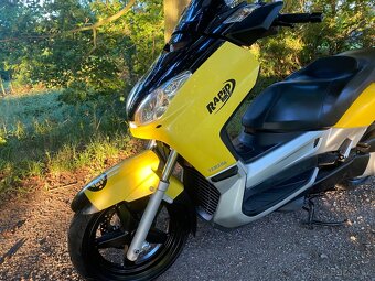 Yamaha xmax 250 - 3