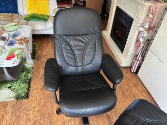 KOŽENÉ RELAXAČNÍ OTÁČECÍ POLOHOVACÍ KŘESLO -TABURET - 3