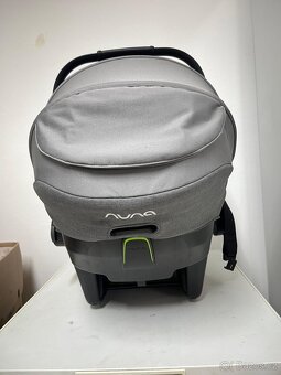Autosedačka Nuna PIPA next + ISOFIX základna - 3