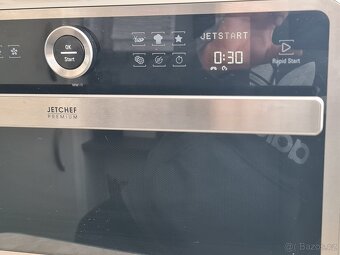 Multifunkční mikrovlnná trouba Bauknecht - 3