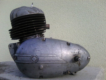 Manet 90 - motor - 3