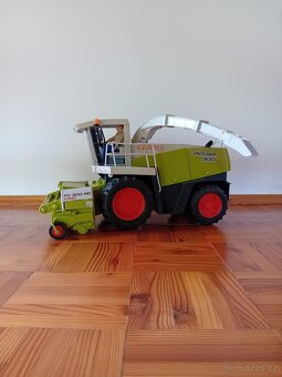 Bruder- Řezačka na kukuřici CLAAS JAGUAR - 3