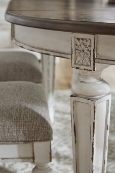 Luxusní jídelna ve vintage stylu - 3