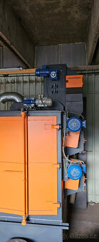 Stolový - závěsný tryskač se dvěma turbínami. - 3