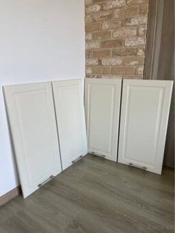 Dvířka a šuplíky z kuchyně IKEA Bodbyn - 3