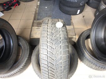 215/60 R17 FULDA (5-5,5mm) č.15853/b10 - 3