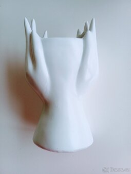 Dekorativní váza - 3