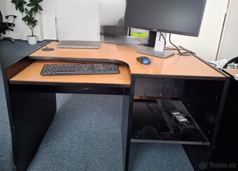 kancelářské stoly - 3