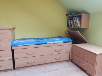 Velká patrová postel do dětského pokoje. - 3