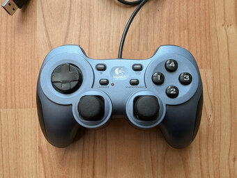 Gamepad Logitech RumblePad 2 - 3
