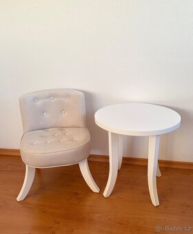 Luxusní designový dětský stolek Somebunny - 3