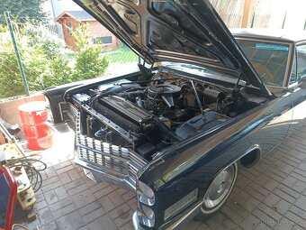 Cadillac Fleetwood - 3