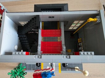 LEGO 10197 Hasičská stanice + návody (rok 2009) - 3